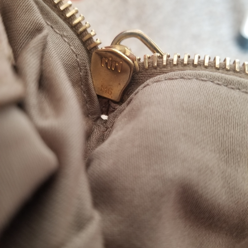 Miu Miu Padlock Charm Three Way Bag - Picture 14 of 16